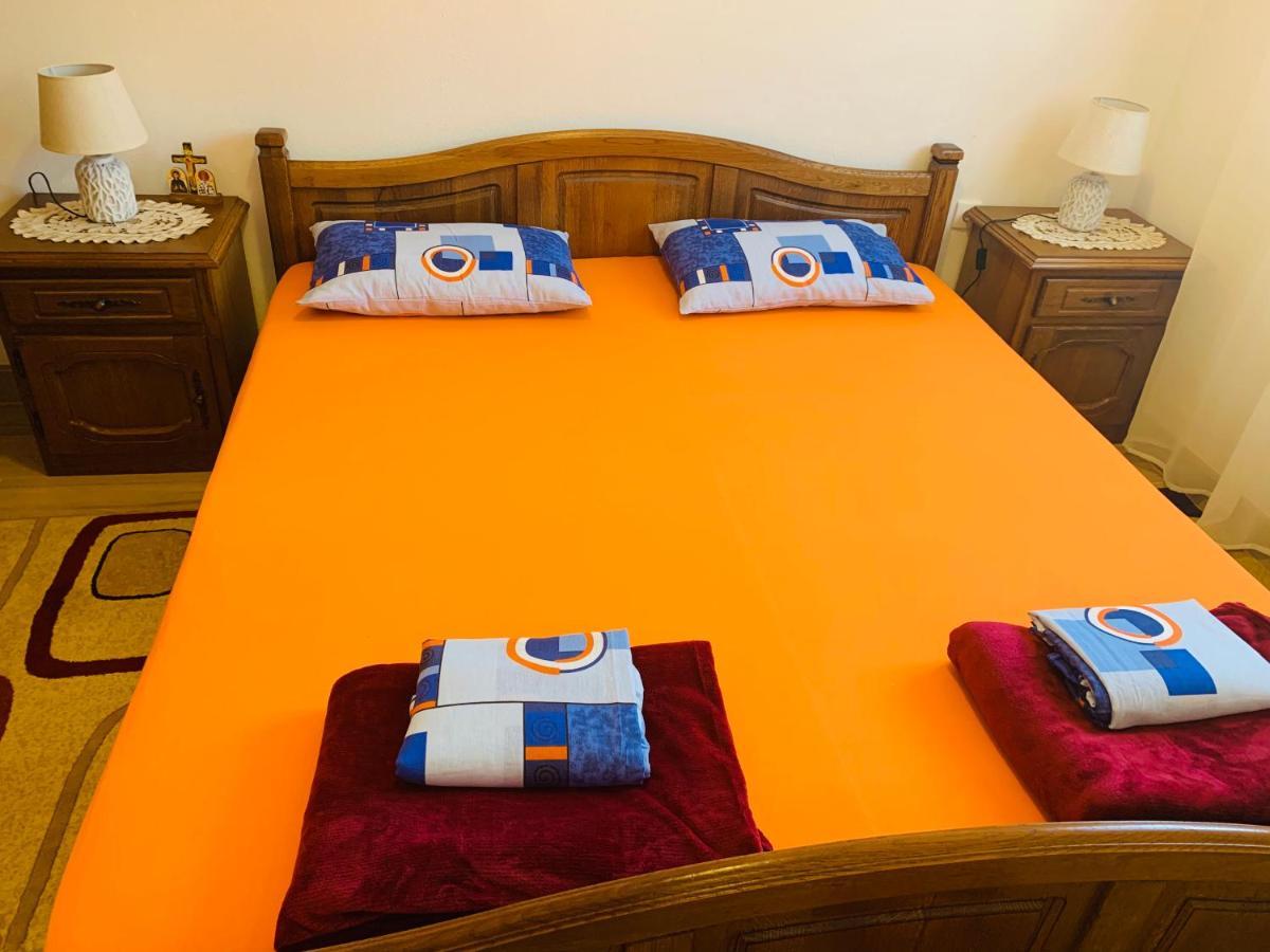 Appartamento Gara 5 Cattaro Esterno foto